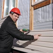 Siding Removal and Disposal in Del Rio, TX